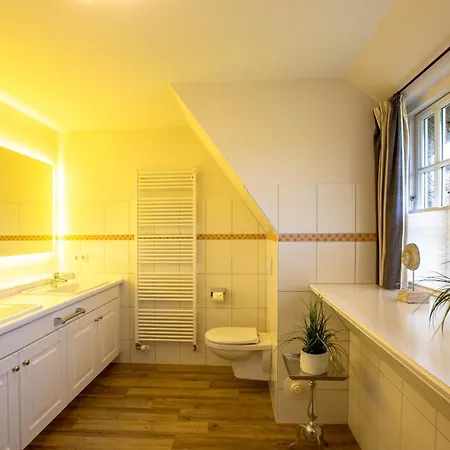 2 Ferienhaus *